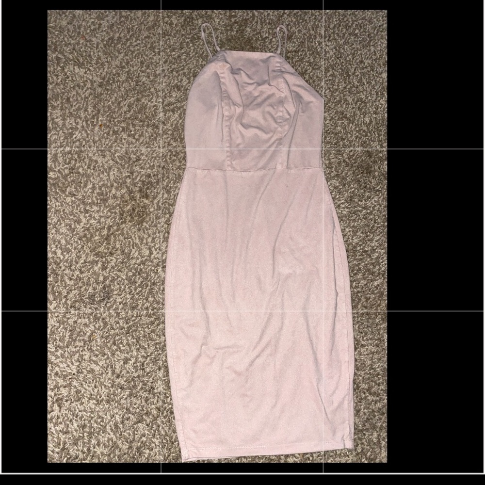 Light pink dress. Fitted